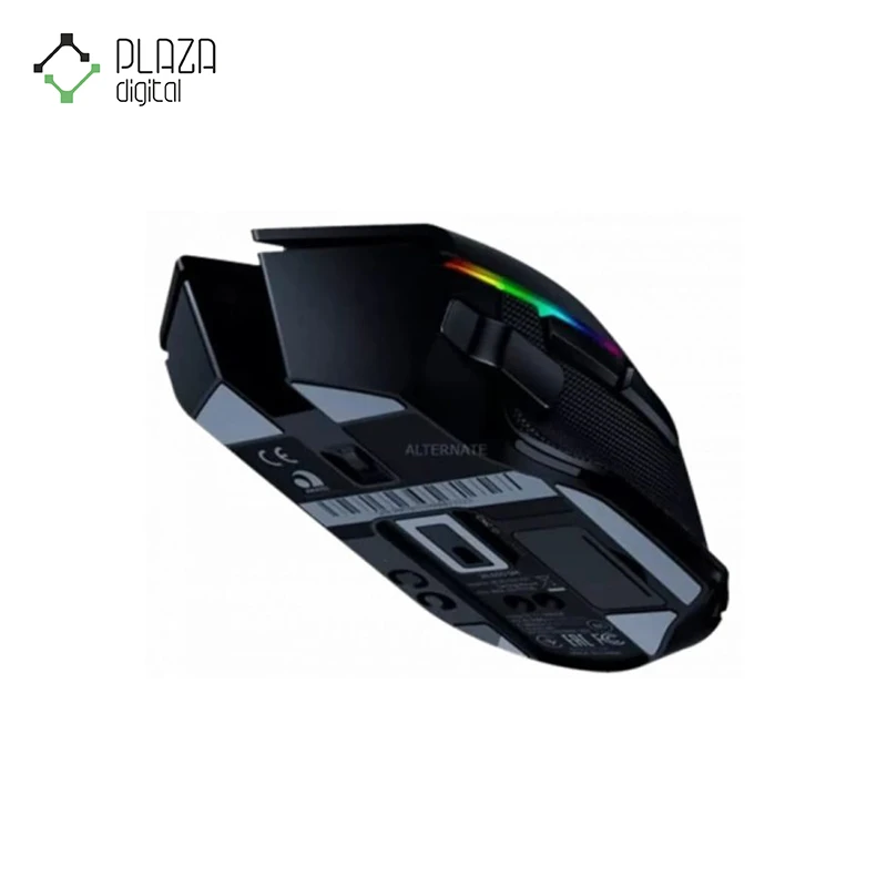 نمای زیر ماوس بی‌سیم ریزر مدل razer basilisk ultimate with charging dock